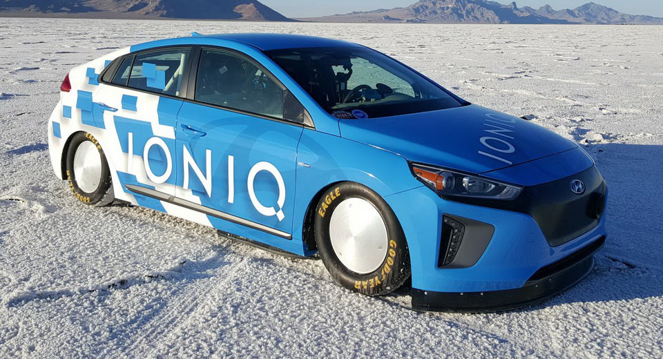  Hyundai Ioniq Hybrid Uses Nitrous-Oxide To Set Land Speed Record [w/Video]