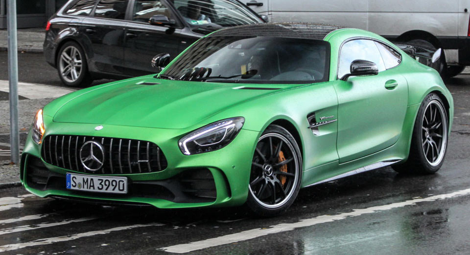 Beast Of Green Hell Escapes Natural Habitat, Enters Berlin Streets