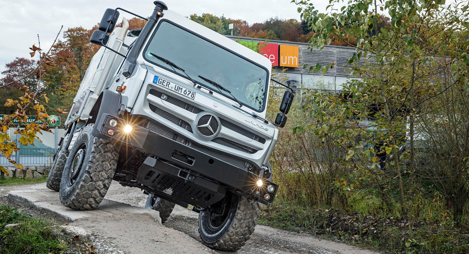 Mercedes-Benz Invites Visitors At Gaggenau Museum To Drive Unimog Off-Road