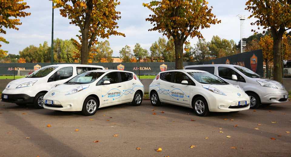  Nissan Teams Up With AS Roma To Promote Zero-Emission Mobility