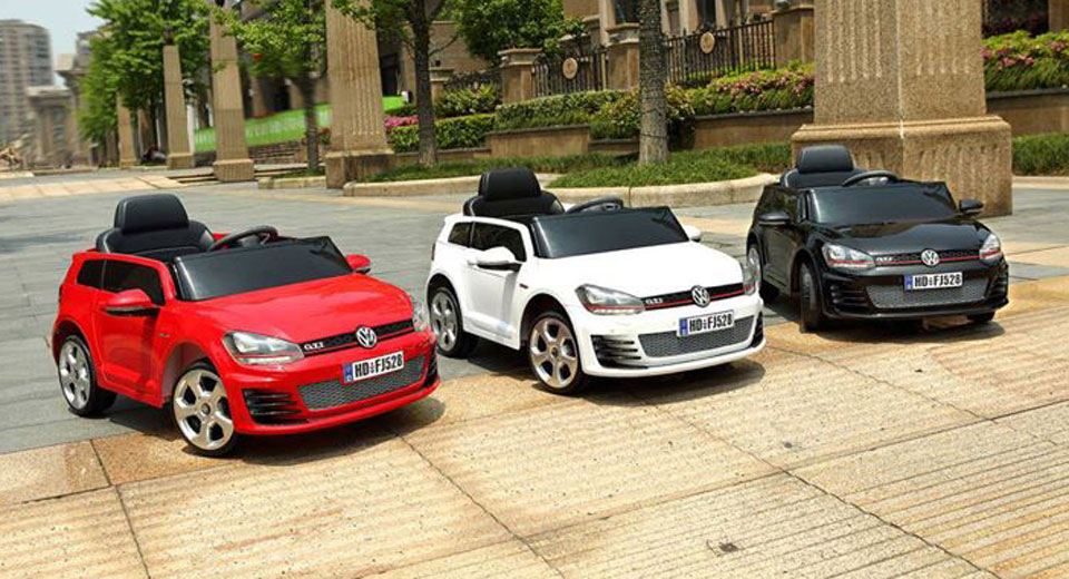  Let Your Kids Drive With Ride-On Electric VW Golf GTI