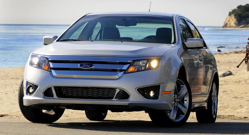  Ford Fusion, Mercury Milan Investigated Over Potential Braking Failure