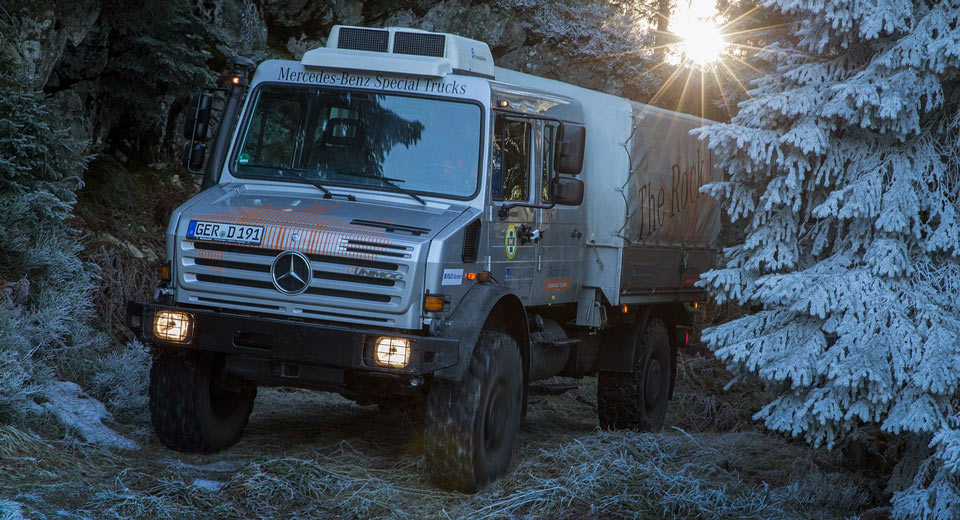  Mercedes-Benz Unimog U 4000 Signs Up For Mountain Rescue In The Black Forest