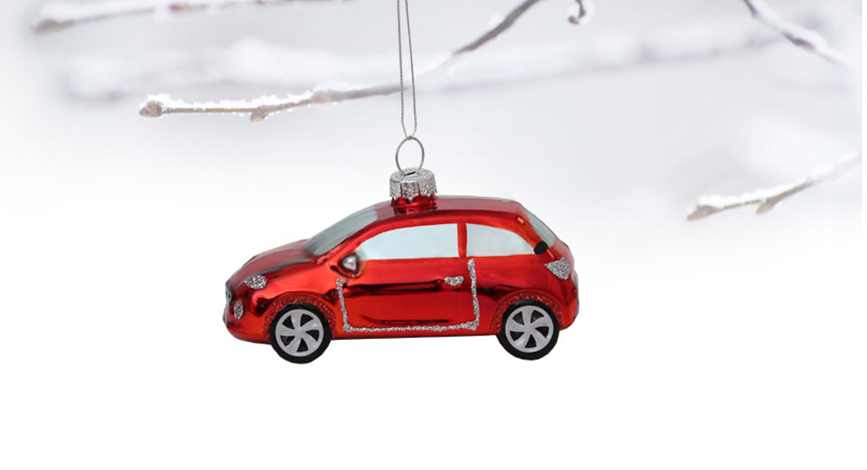 Opel Introduces Its Christmas Accessories Collection