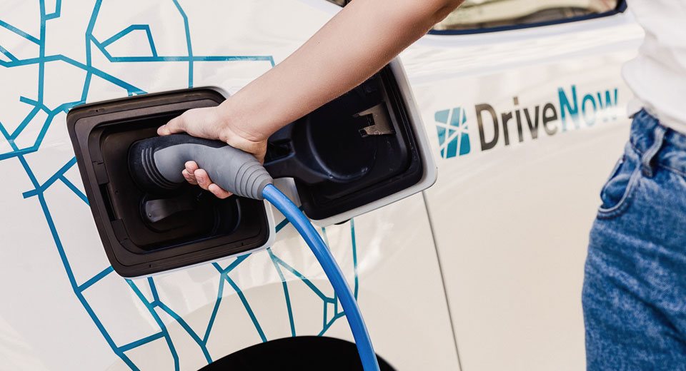 Daimler And BMW May Merge Car-Sharing Services