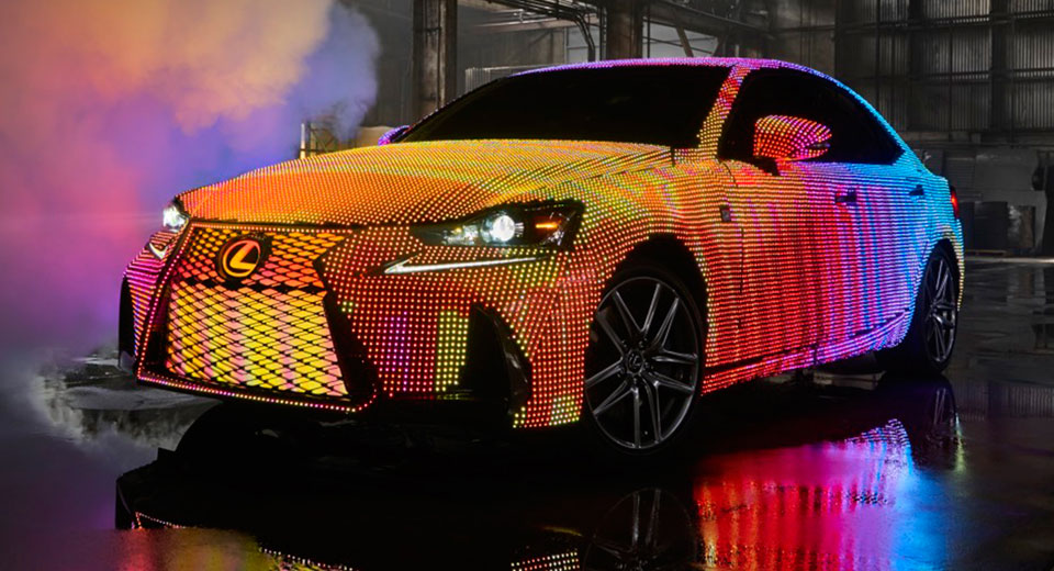  Lexus Reveals 2017 IS Wrapped In Almost 42,000 LEDs