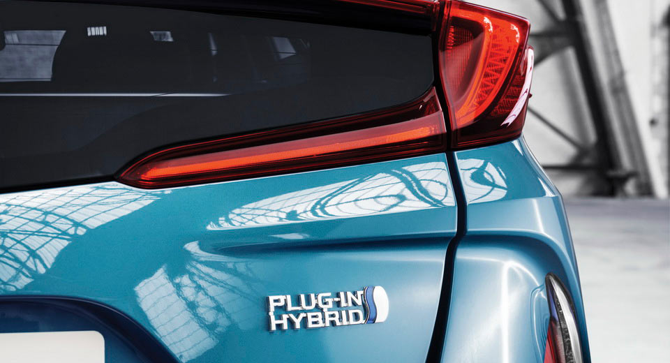 Toyota Considers Selling Complete Hybrid Powertrains To Rivals