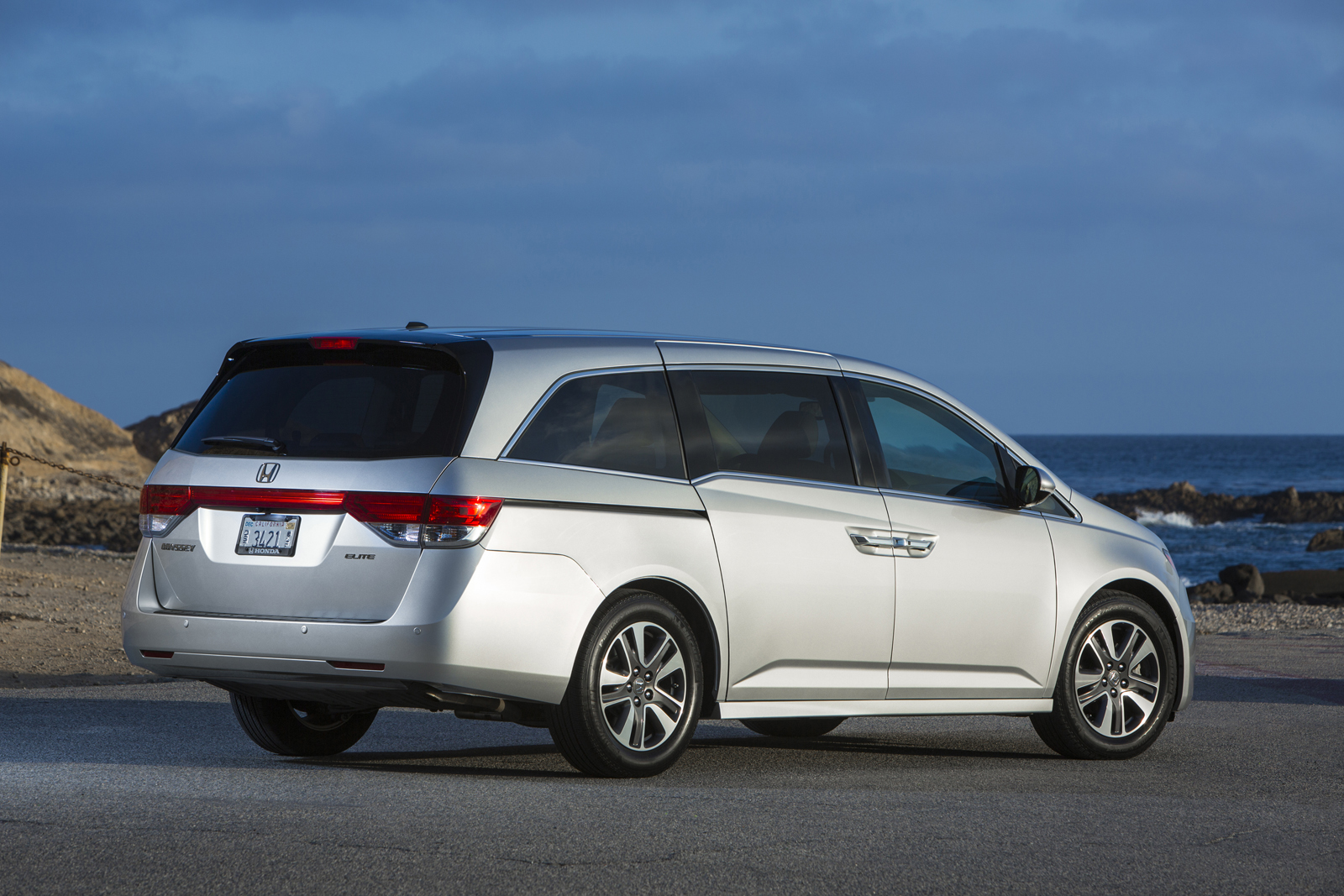 Honda Recalls 650,000 Odyssey Minivans & Ridgeline Pickups | Carscoops
