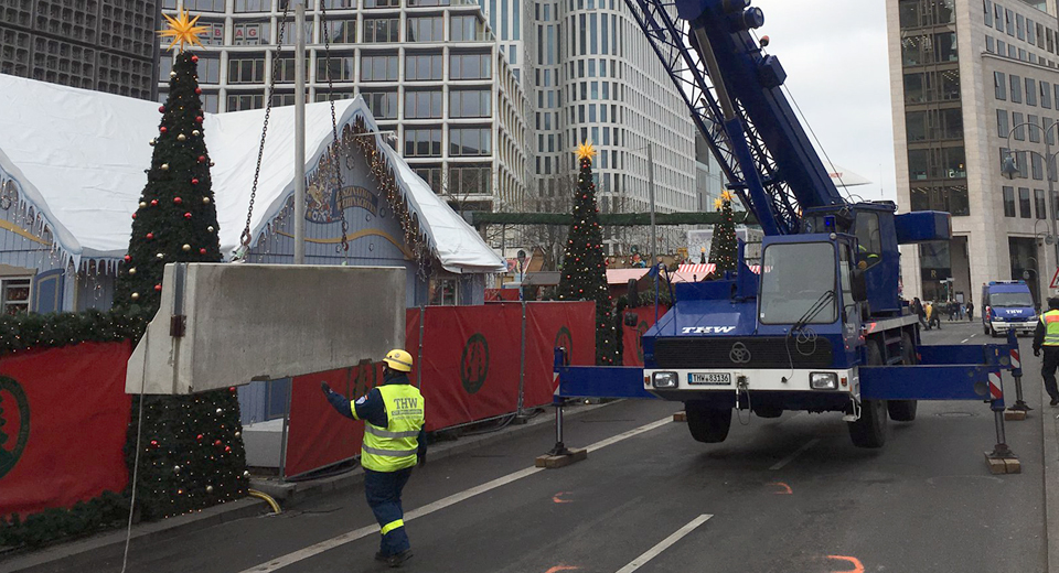  Formula E Helps Secure Berlin Christmas Market After Attack