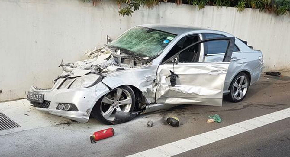  Mercedes Driver Causes Multiple Collisions In Singapore After Going Against Traffic [w/Video]