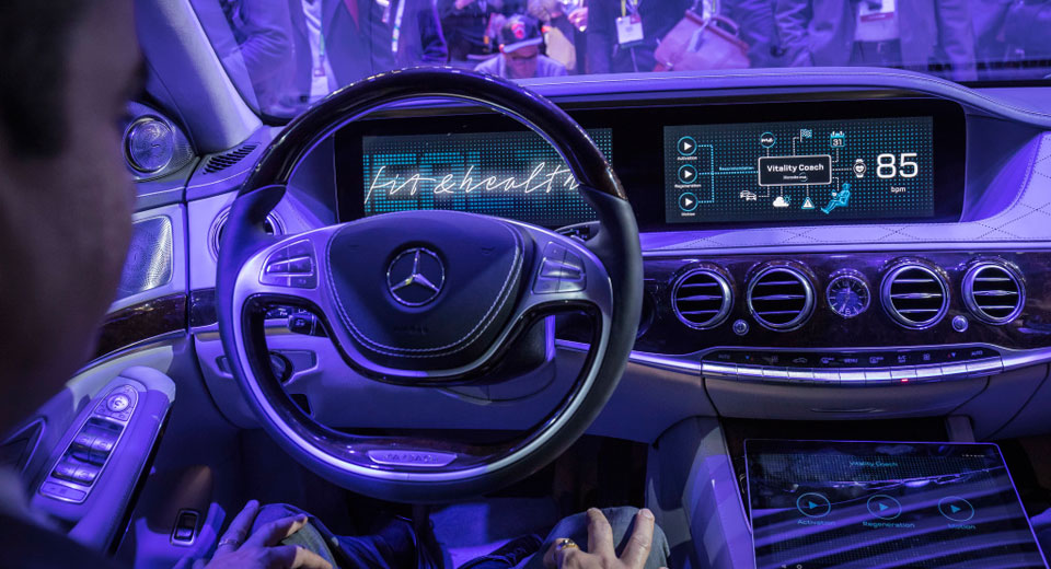  CES 2017: Mercedes Demonstrates Seats That Will Keep You Fit