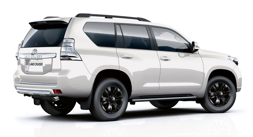  Toyota Adds Range-Topping ‘Invincible X’ Spec To Land Cruiser UK Range