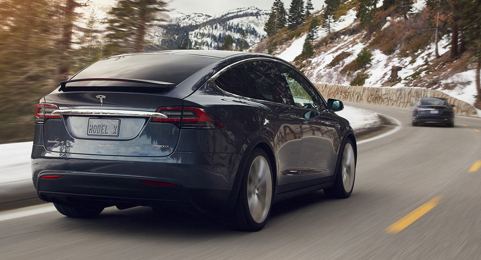  Tesla Sues Ex-Autopilot Director Claiming He Stole Company Secrets