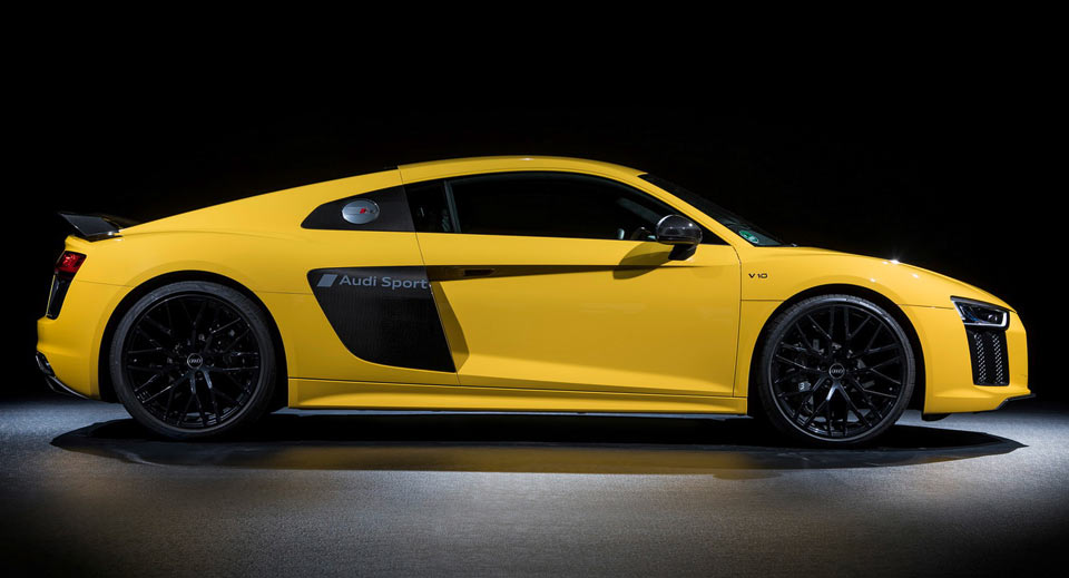  Audi Exclusive Uses Special Paint Process To Customize An R8