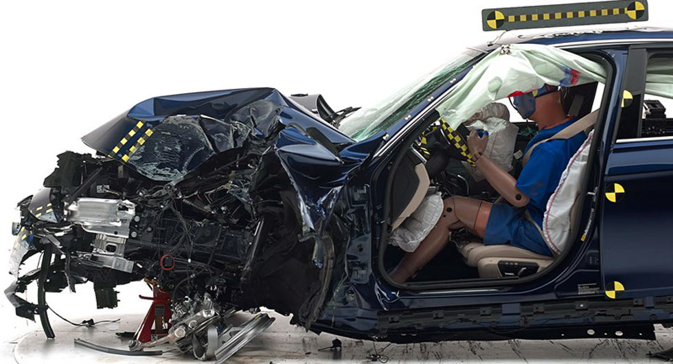 BMW’s 2017 2-Series And 3-Series Earn Top Scores From IIHS
