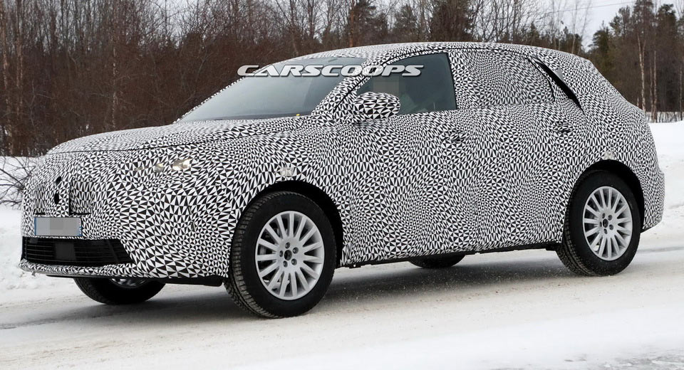 Spied: 2018 DS X Mid-Size SUV Is The French Response To German Premium CUVs