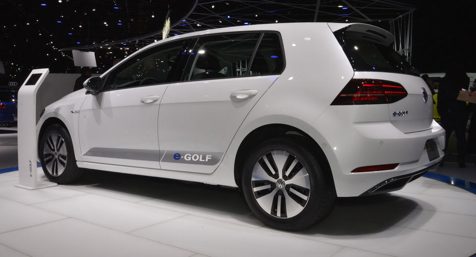  Facelifted 2017 VW e-Golf Hopes To Gain Favors In Detroit