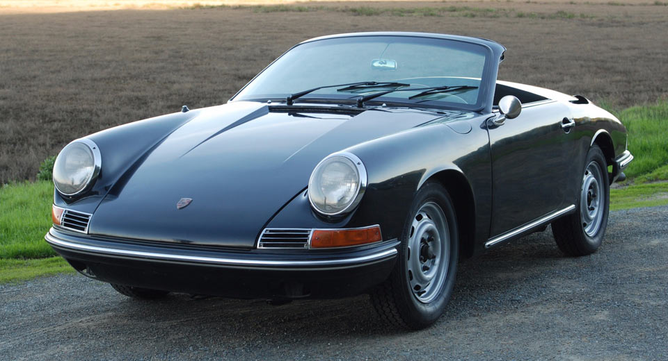  This 1965 Porsche 911 Speedster Strikes A Very Different Pose [36 Images + Videos]