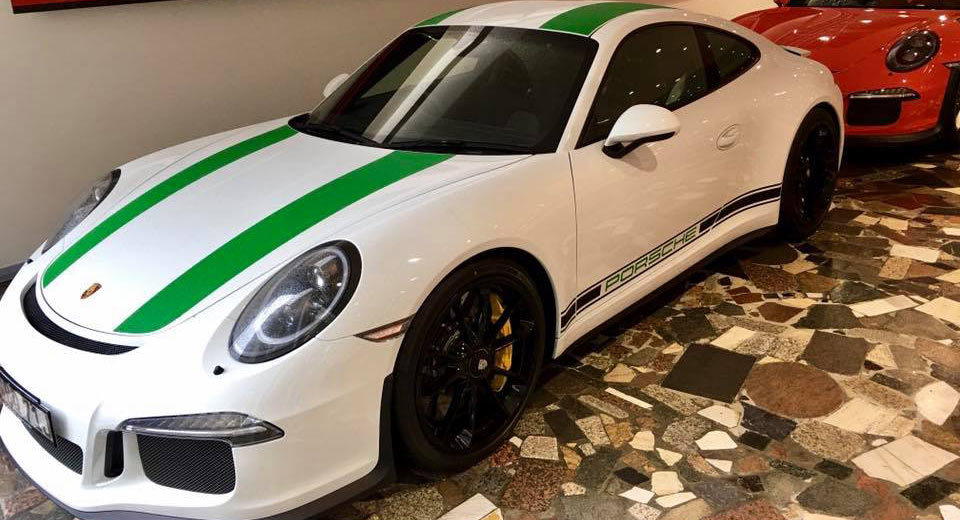  Will Someone Actually Pay Nearly $1 Million For This Porsche 911 R?