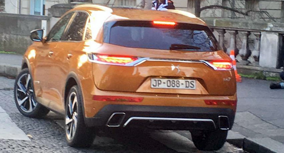  New DS7 Crossback Mid-Size SUV Captured Undisguised [New Photos]