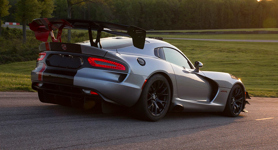  FCA Says Dodge Viper Production Will End On August 31