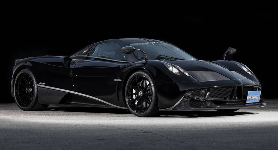  Japan’s First Pagani Huayra Is A Treat For The Senses