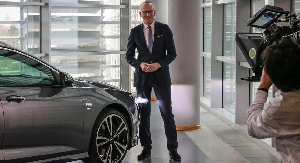  Opel Boss Teases Insignia Sport Tourer Ahead Of Monday Debut
