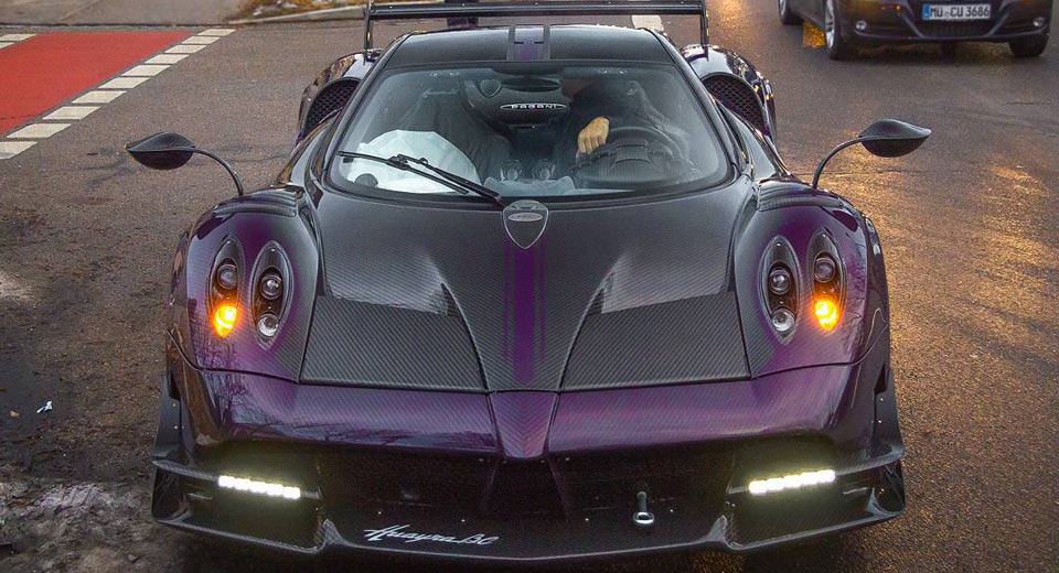  Purple Carbon Pagani Huayra BC Will Leave You Hot And Flustered