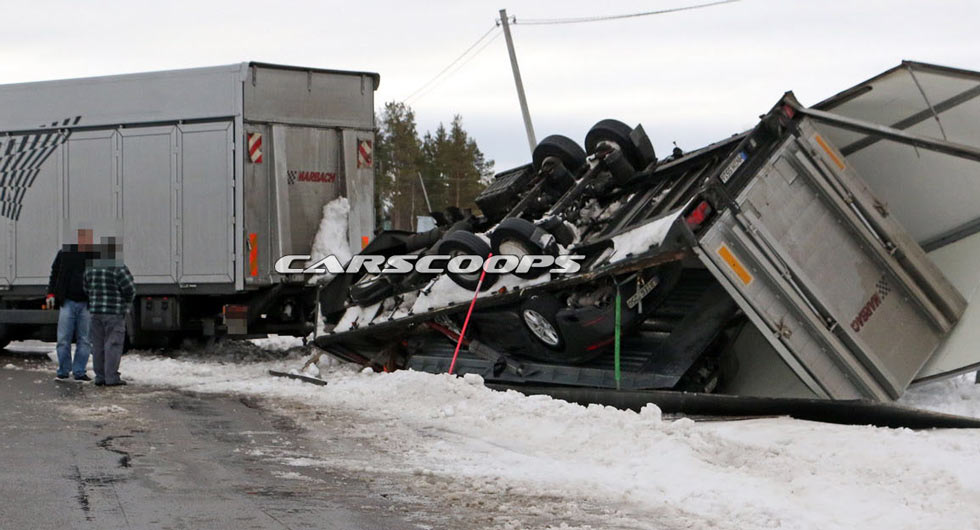  Porsche Truck Transporting Test Cars Including 2019 911 Crashes In Sweden