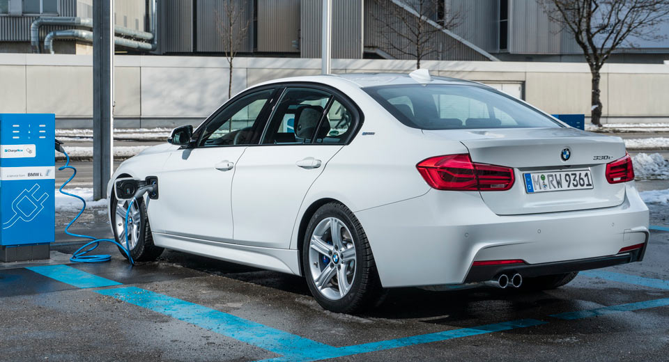 BMW Plugs Into NY Auto Show With Family Of Electrified Vehicles