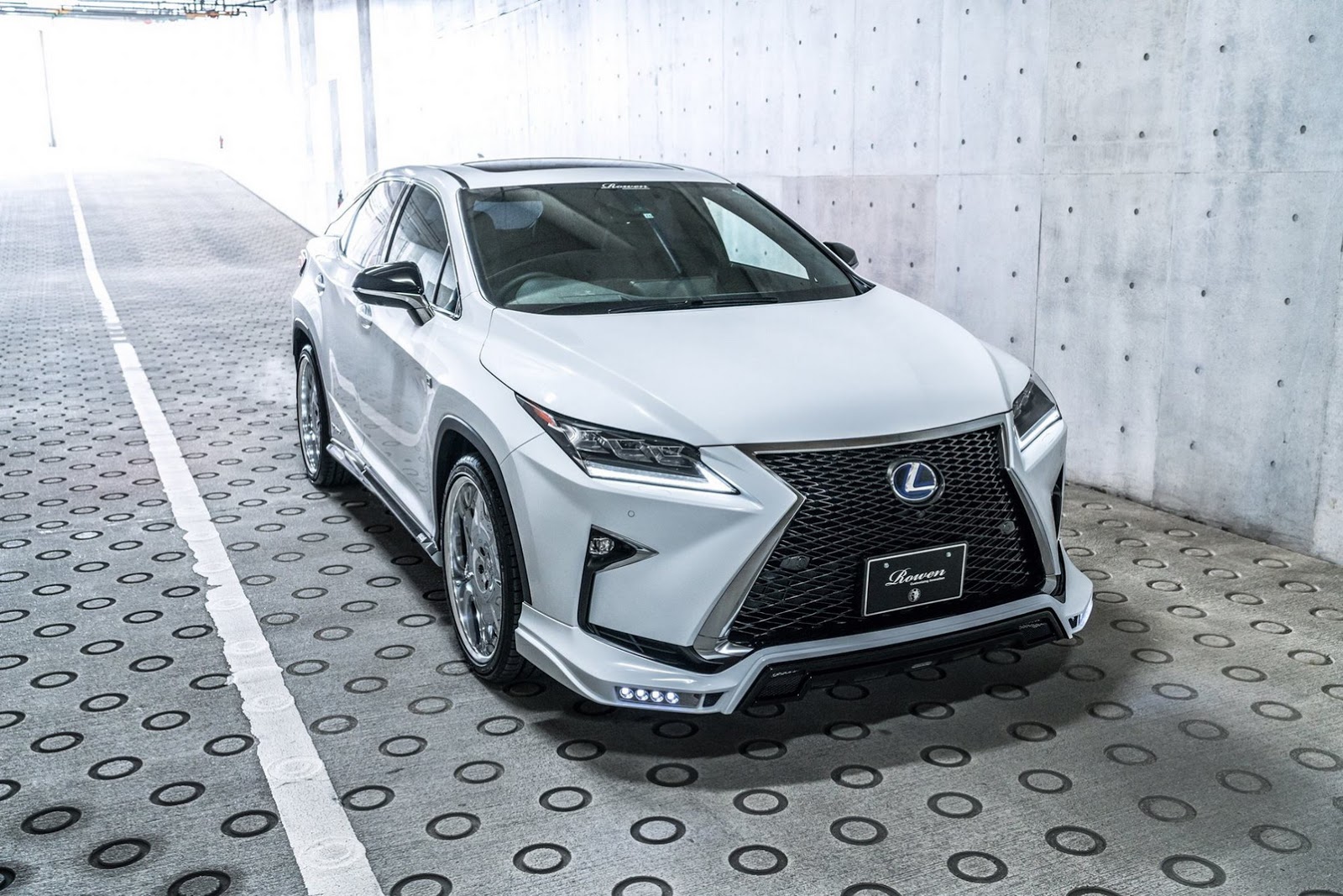 Rowen Gives The Lexus RX FSport More Visual Drama Carscoops