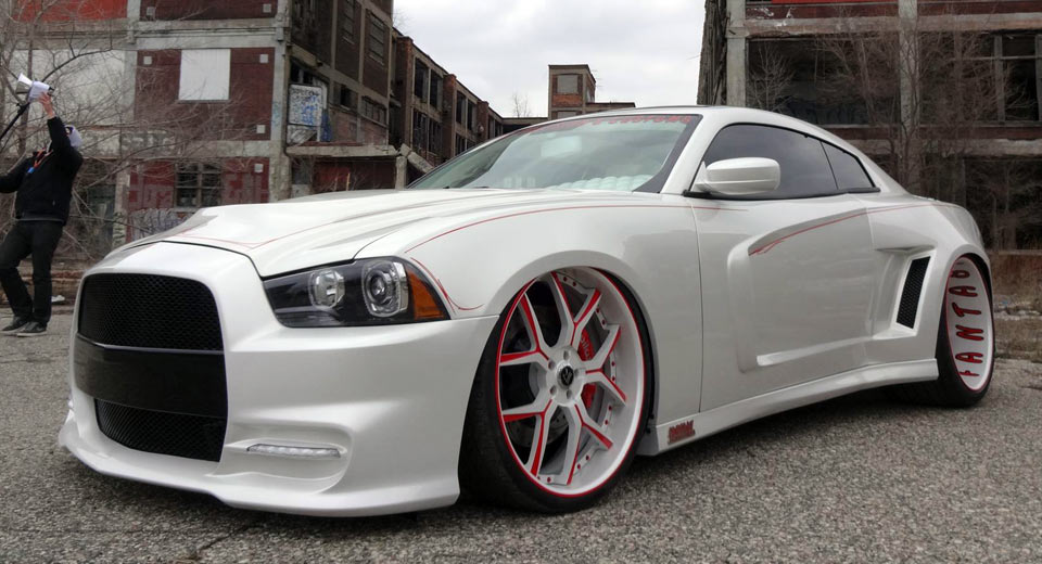 This One-Off Dodge Charger Coupe Conversion Is The Anti-Challenger |  Carscoops