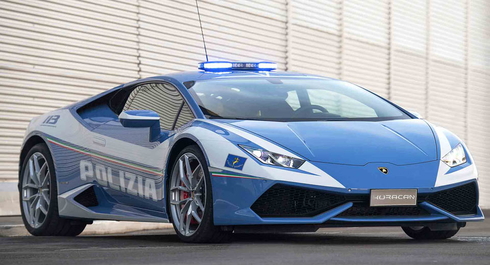  Lamborghini Delivers A Second Huracan To The Italian Polizia
