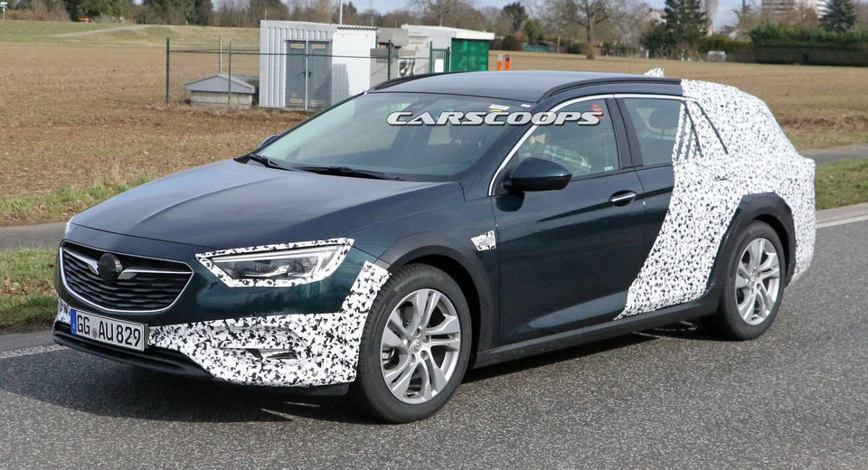  Opel Insignia Country Tourer Getting Ready To Lure Customers Away From SUVs