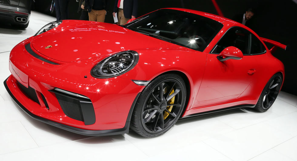  2018 Porsche 911 GT3 Bows With 500 HP 4.0-Liter And Six-Speed Manual