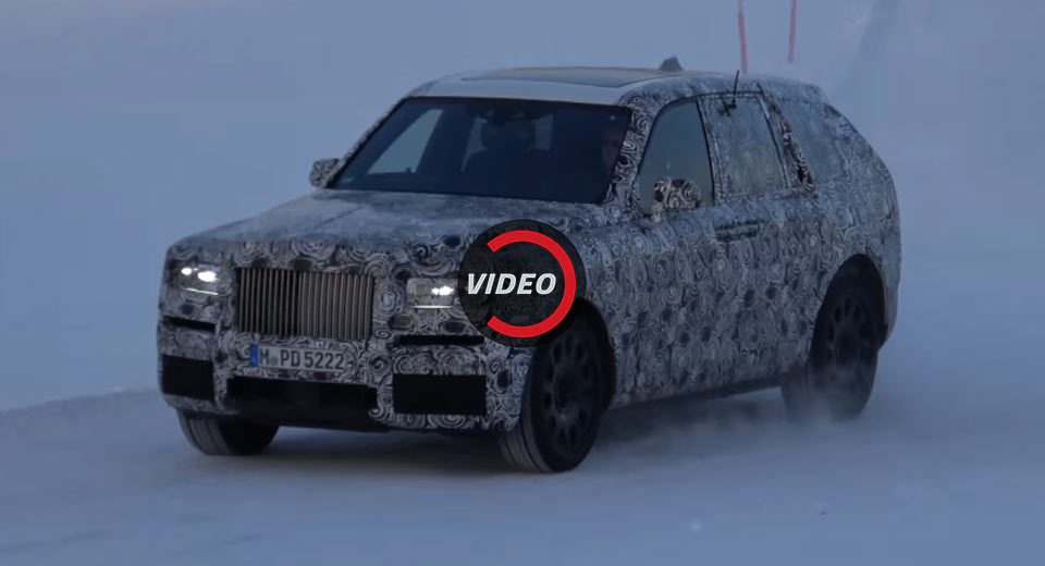  2019 Rolls-Royce Cullinan SUV Wags Its Bulky Tail In The Snow