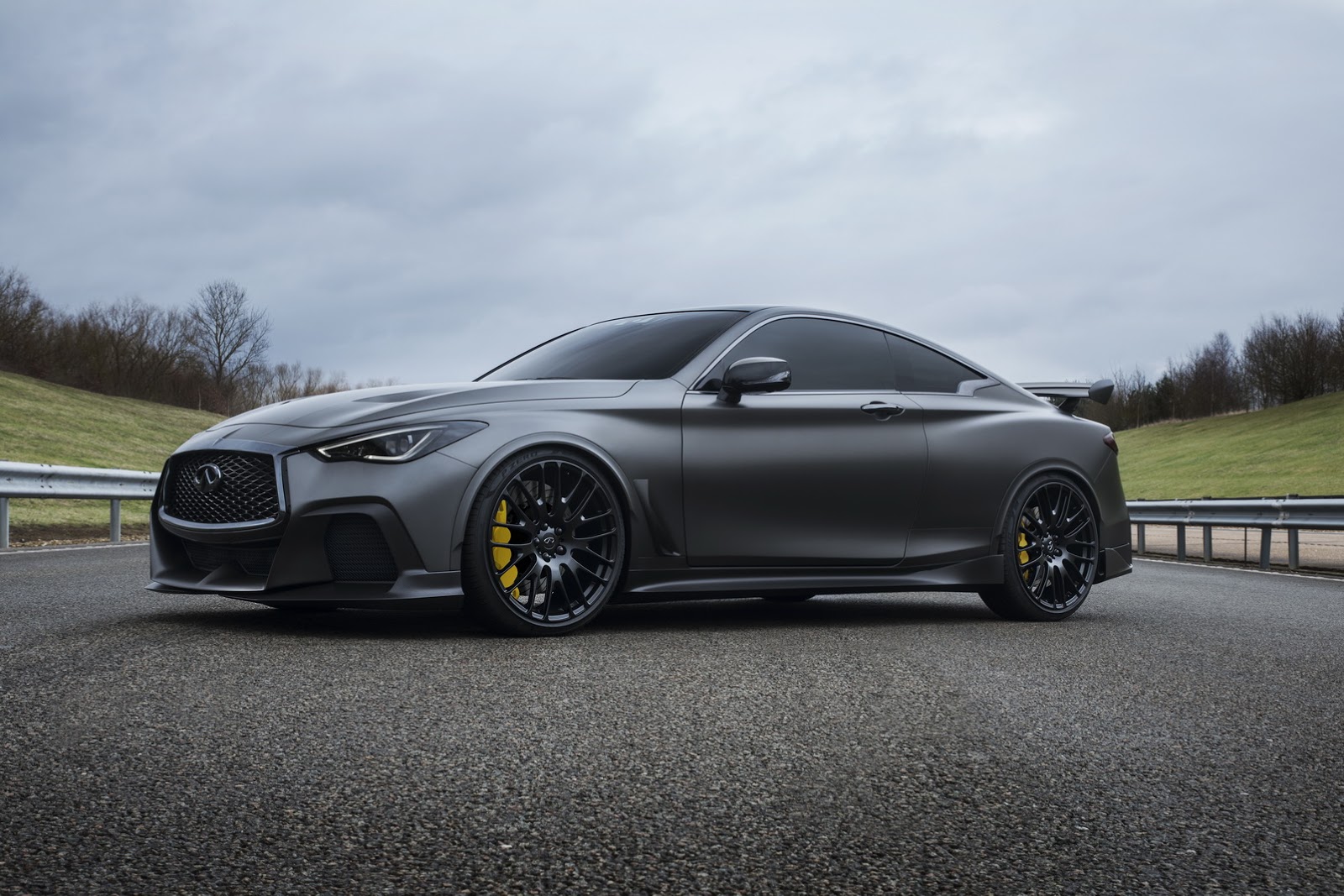 infiniti-unveils-project-black-s-15 Infiniti To Reveal A Working Project Black S Prototype In Paris Auto Show