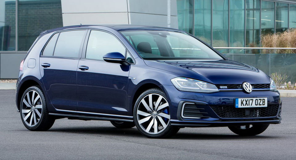  2017 VW Golf GTE Hybrid Is £3,420 Cheaper Than Its Predecessor In The UK