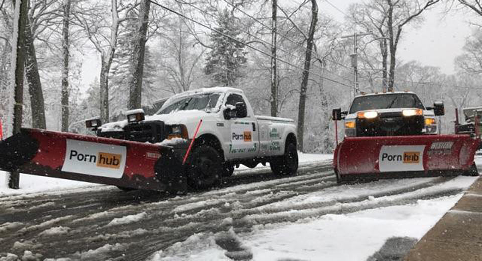  Pornhub Wants Everyone To Watch While It Plows Your Street [w/Videos]