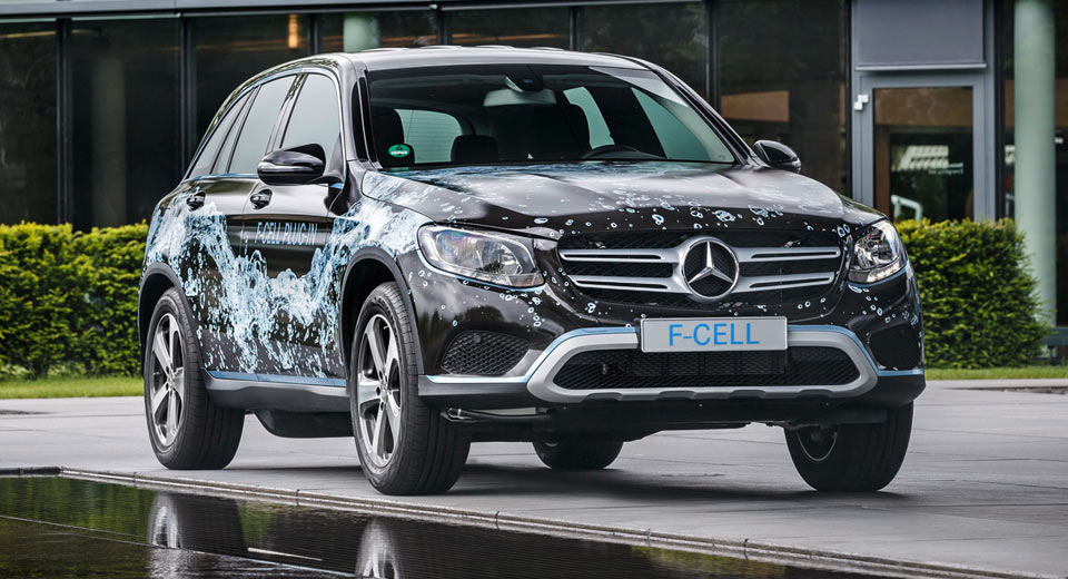Daimler Pulls Back On Fuel Cell Development