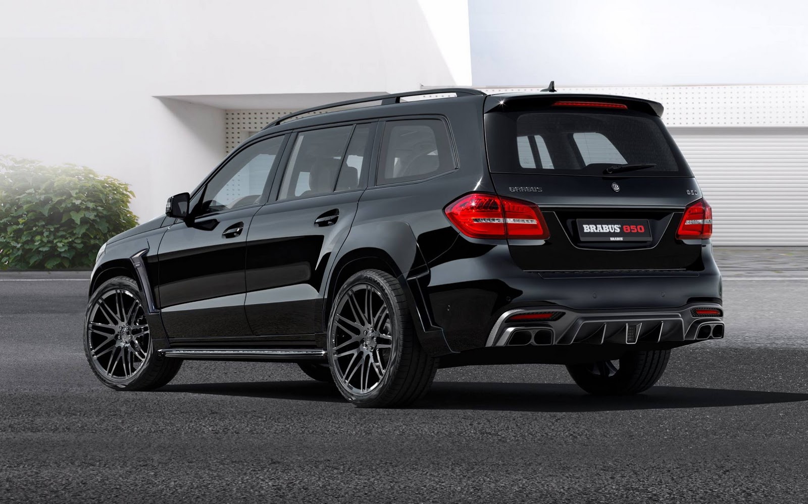 Brabus 850 Xl Widestar Is The Mercedes Amg Gls63 S Evil Twin Carscoops