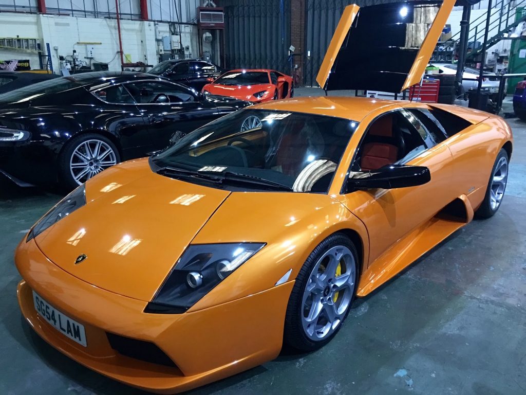 This Is How Much It Costs To Run A Murcielago For 260,000
