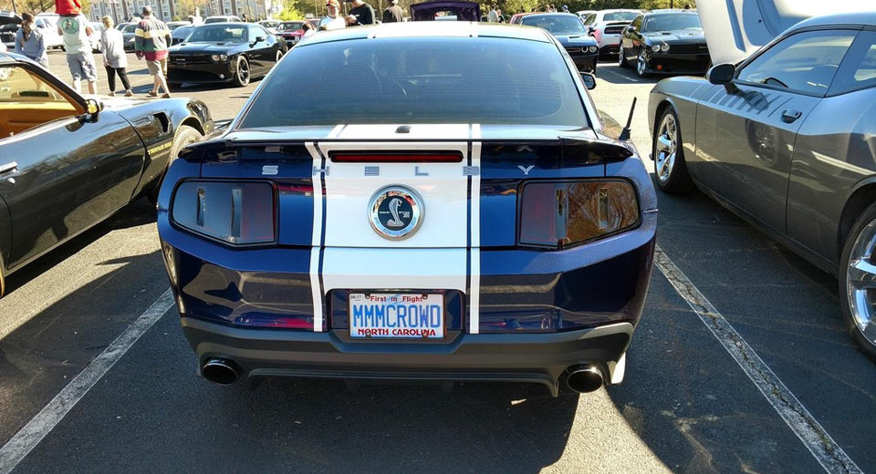  Ford Mustang Wears Self-Deprecating Plate Before Human Buffet