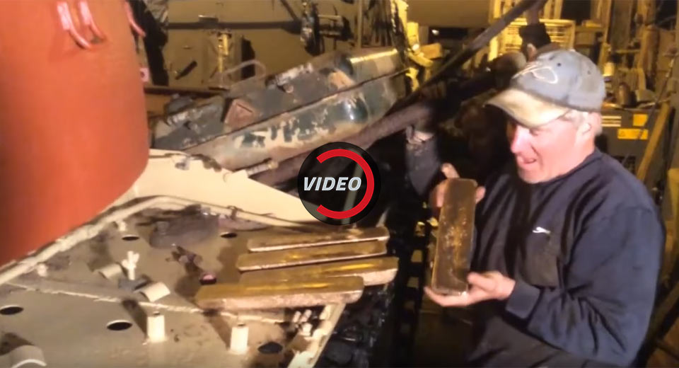British Mechanics Find Five Gold Bars In Ex-Iraqi Tank