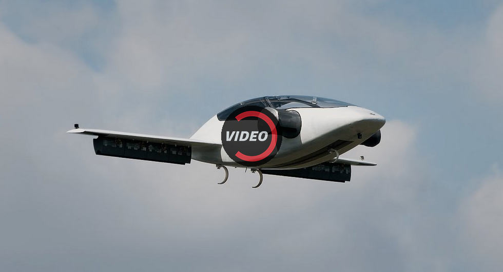  The Future Is Here: Lilium Jet’s Electric Flying Car Completes First Test Flights