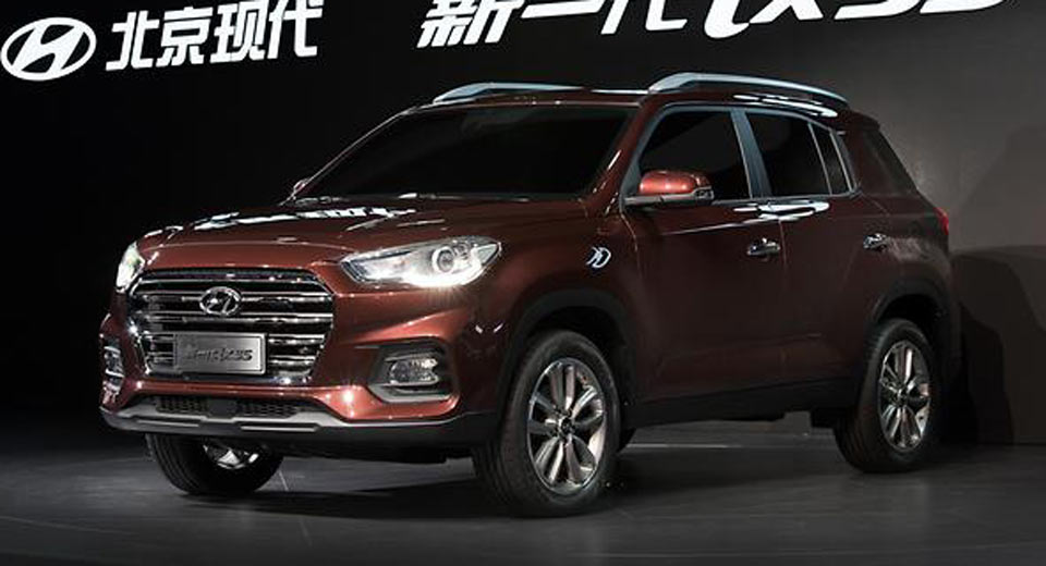 Hyundai’s Previews Overhauled Design For New ix35