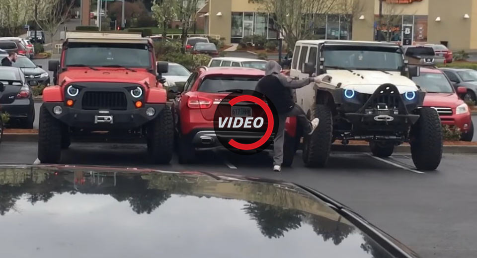 Pair Of Jeeps Delivering Revenge To Parking Hogger Smells Fishy