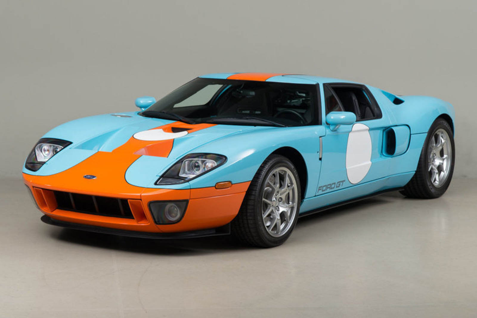 2005 ford gt heritage edition