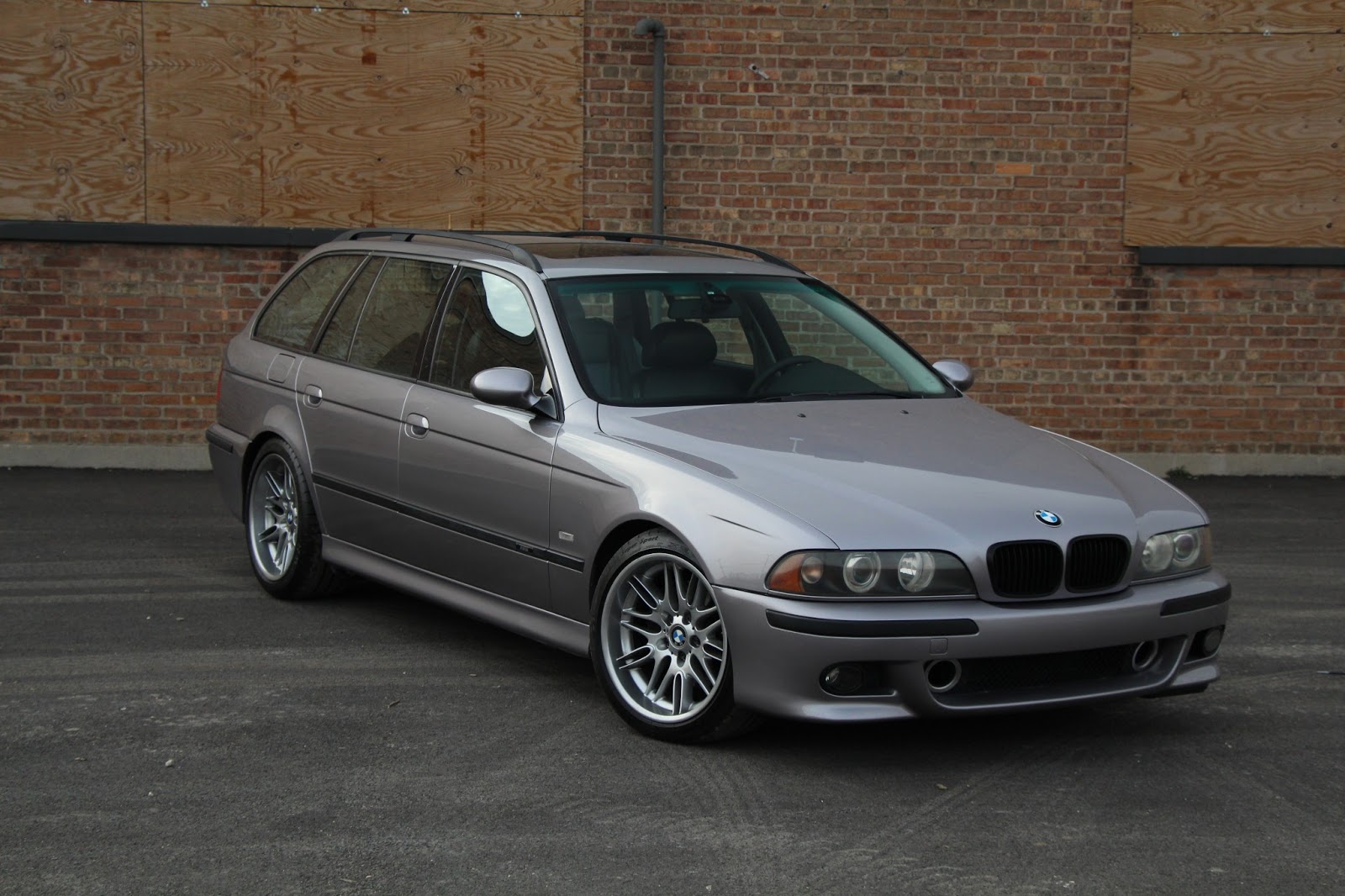 BMW Never Made An M5 E39 Touring, So This Guy Did It For You