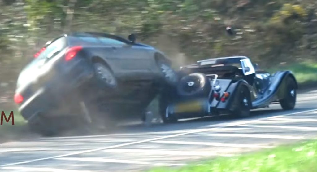Morgan Stupidly Pulls Out In Front Of Peugeot, Hump Crash Ensues